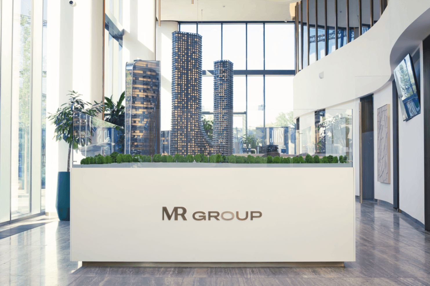 MR Group JOIS 4